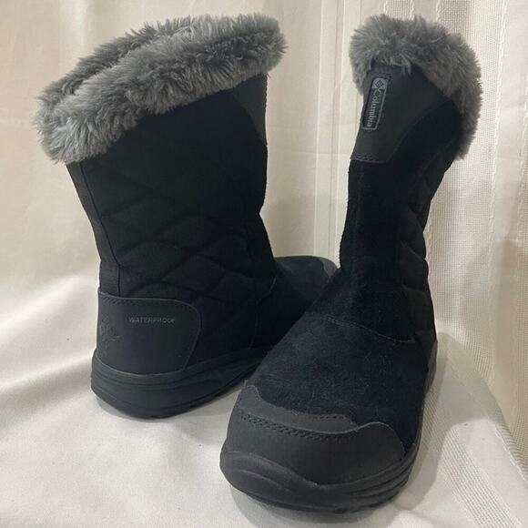 COLUMBIA BOOTS 200 GRAMS WINTER SNOW BLACK COZY FAUX FUR/ LEATHER SZ 7 GOTHCORE - Picture 2 of 13